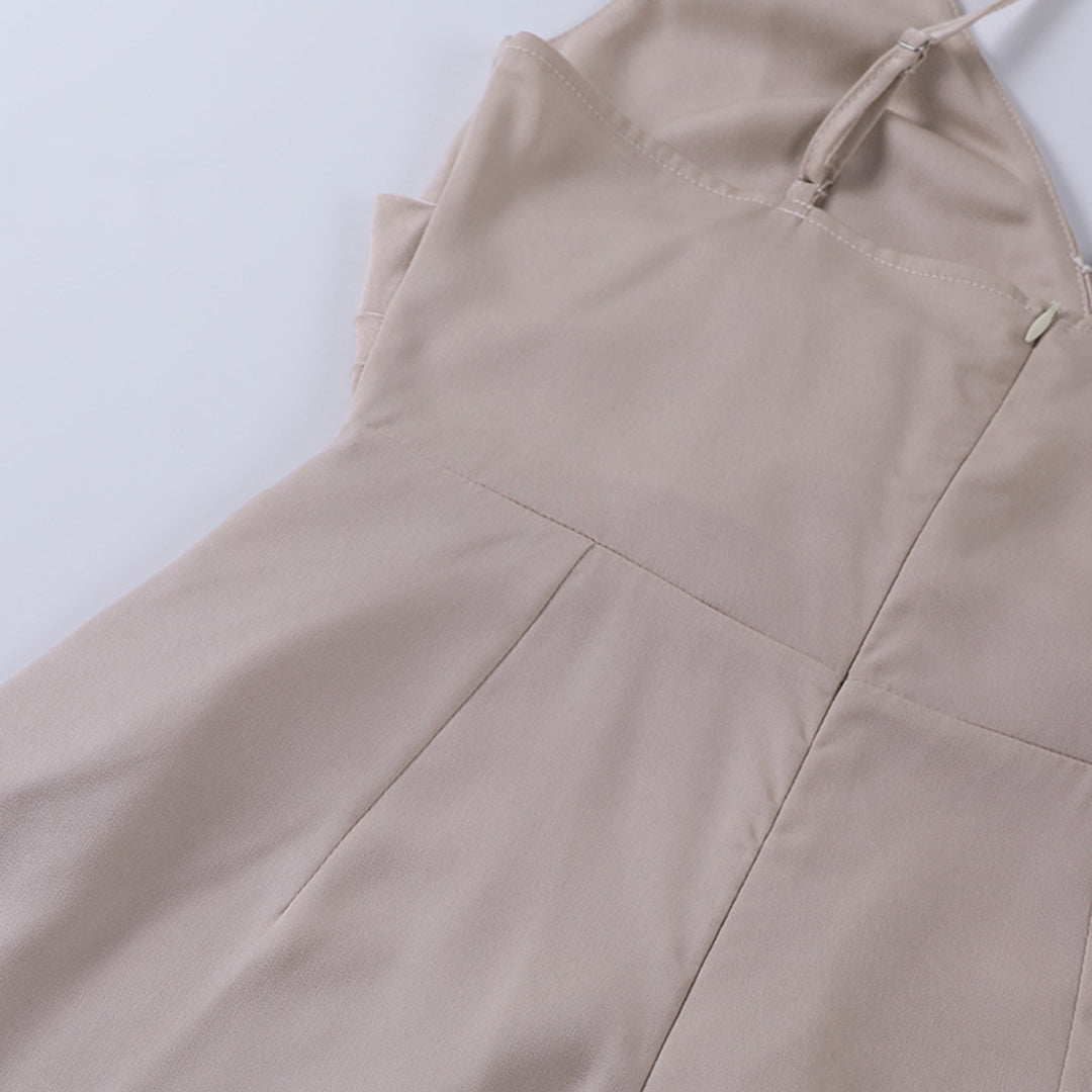 LOANA | Vestido elegante con tirantes finos