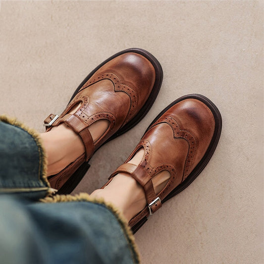 Elegantes Mary Janes de cuero