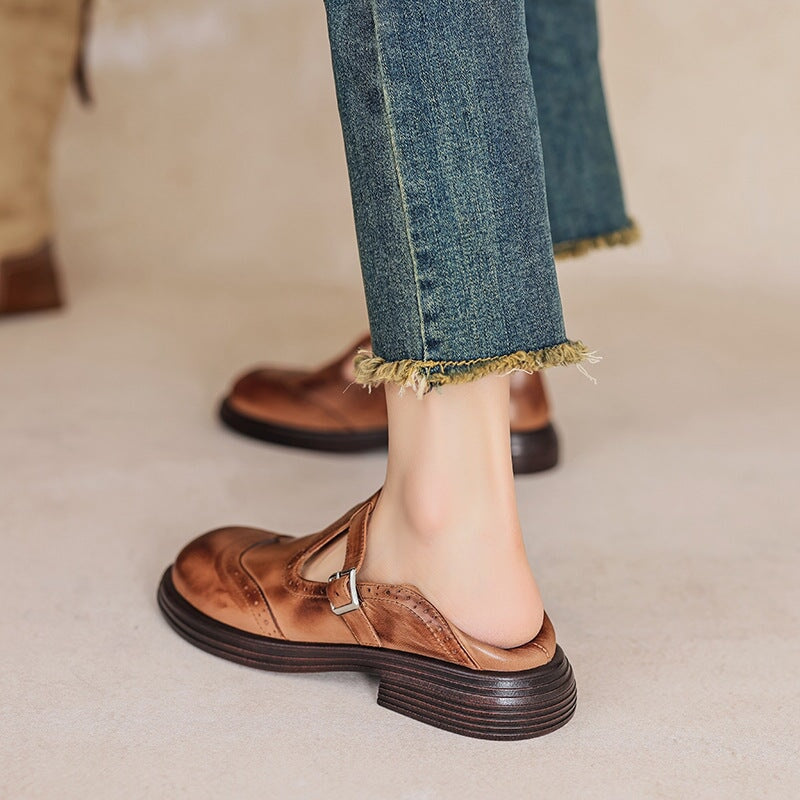 Elegantes Mary Janes de cuero